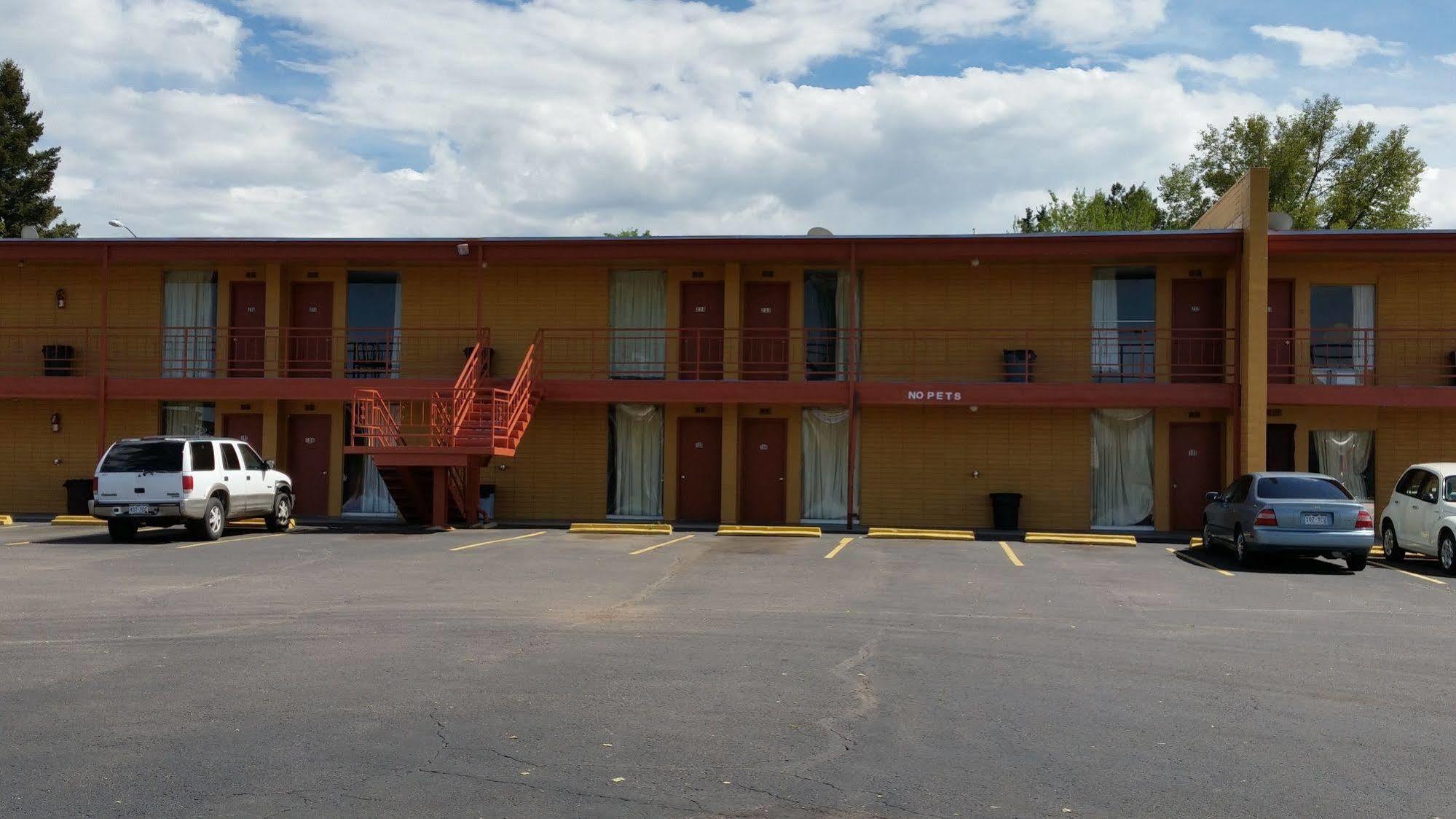 Essex House Motel Литлтон Экстерьер фото