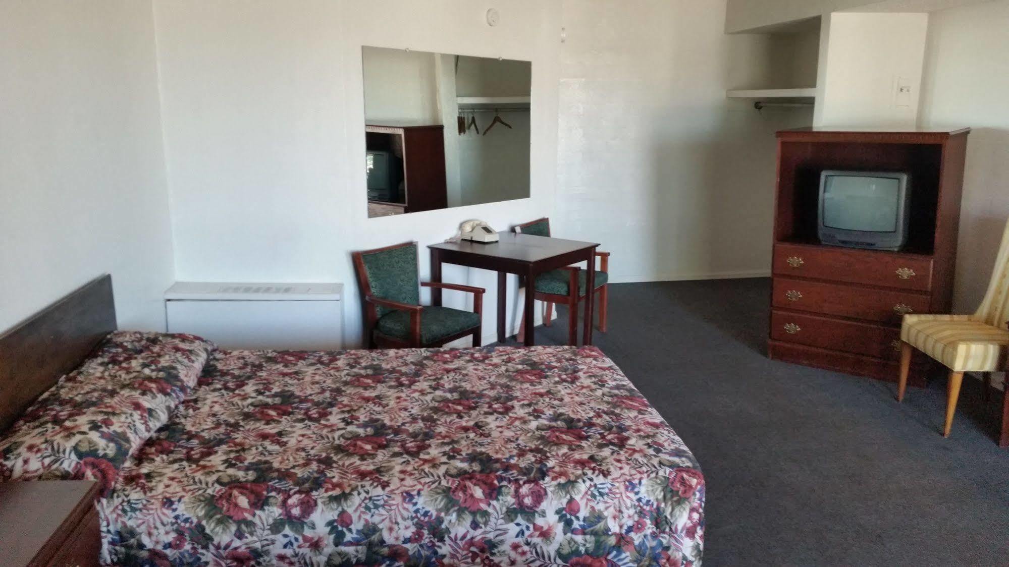 Essex House Motel Литлтон Экстерьер фото