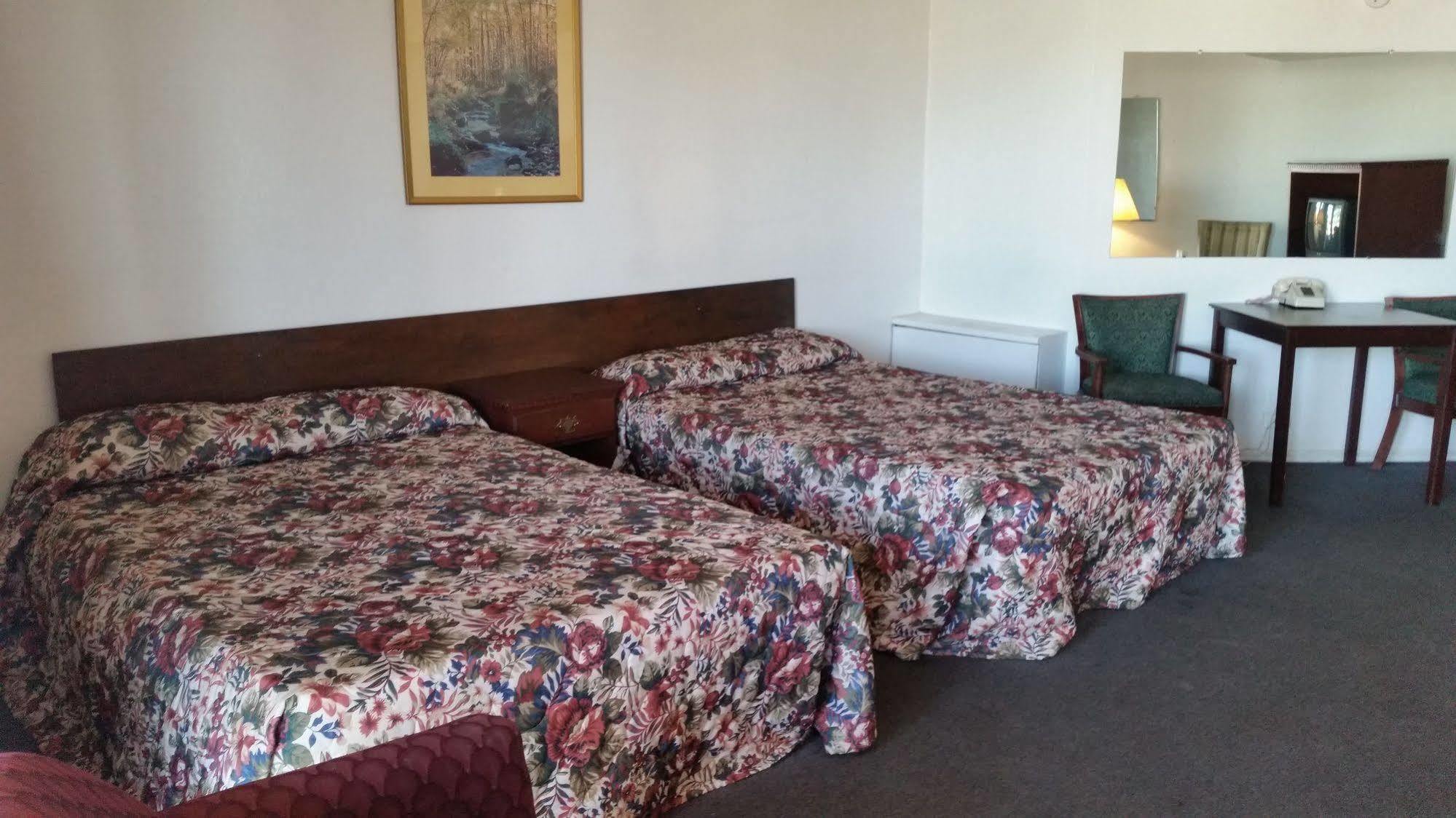 Essex House Motel Литлтон Экстерьер фото