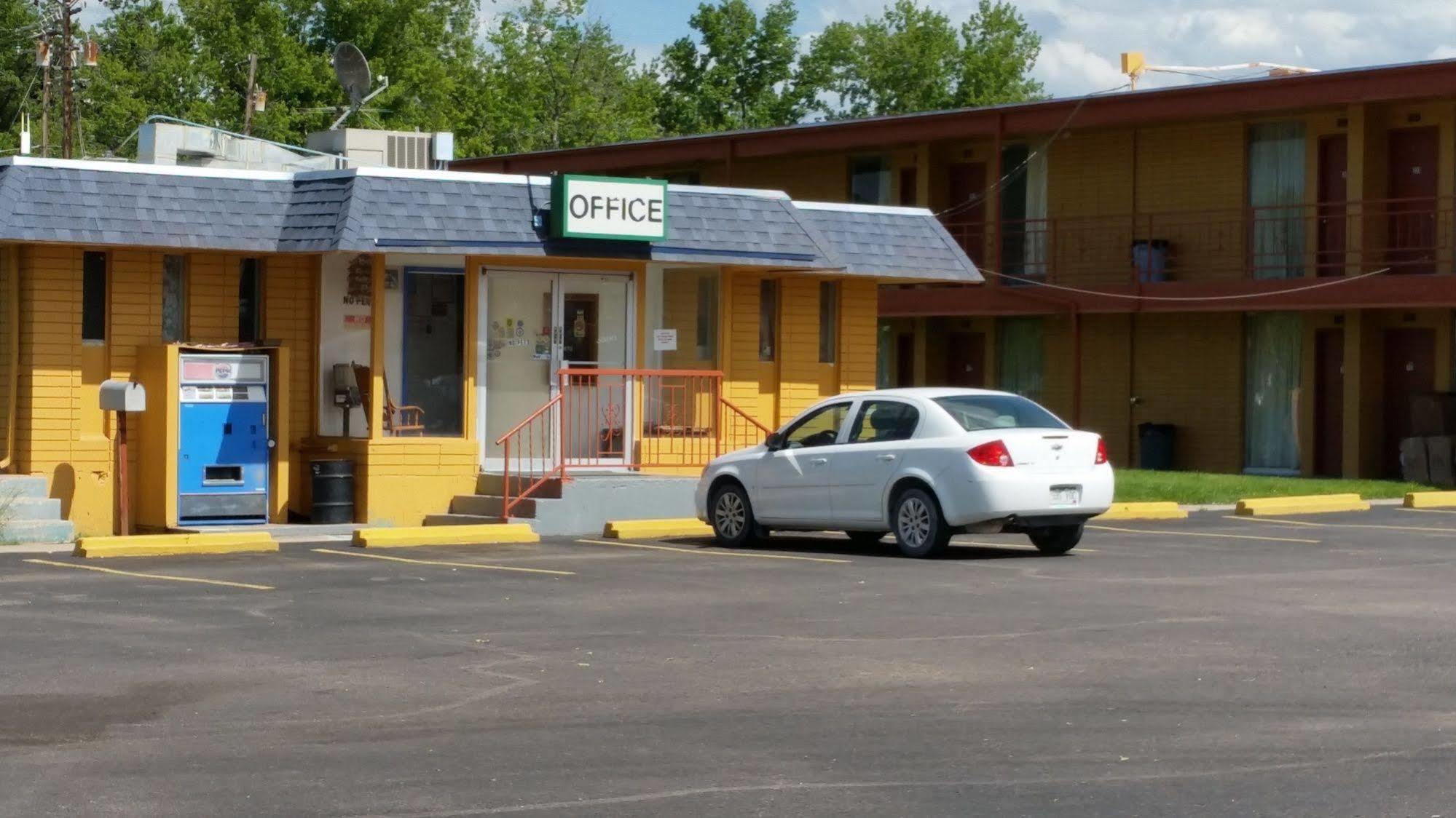 Essex House Motel Литлтон Экстерьер фото